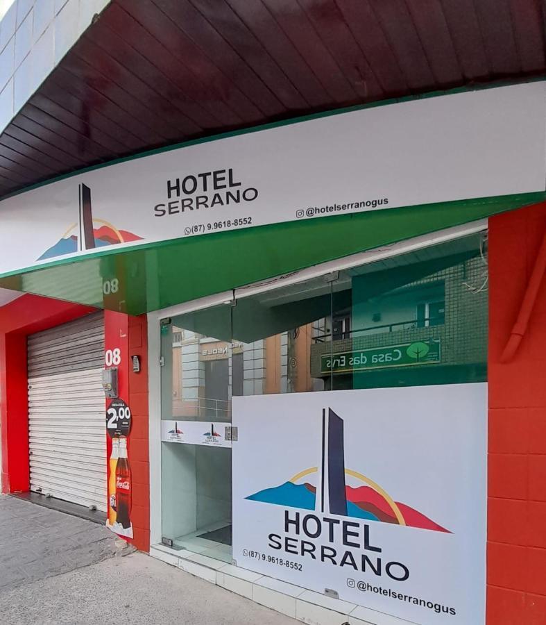 Hotel Serrano การายุงส์ ภายนอก รูปภาพ